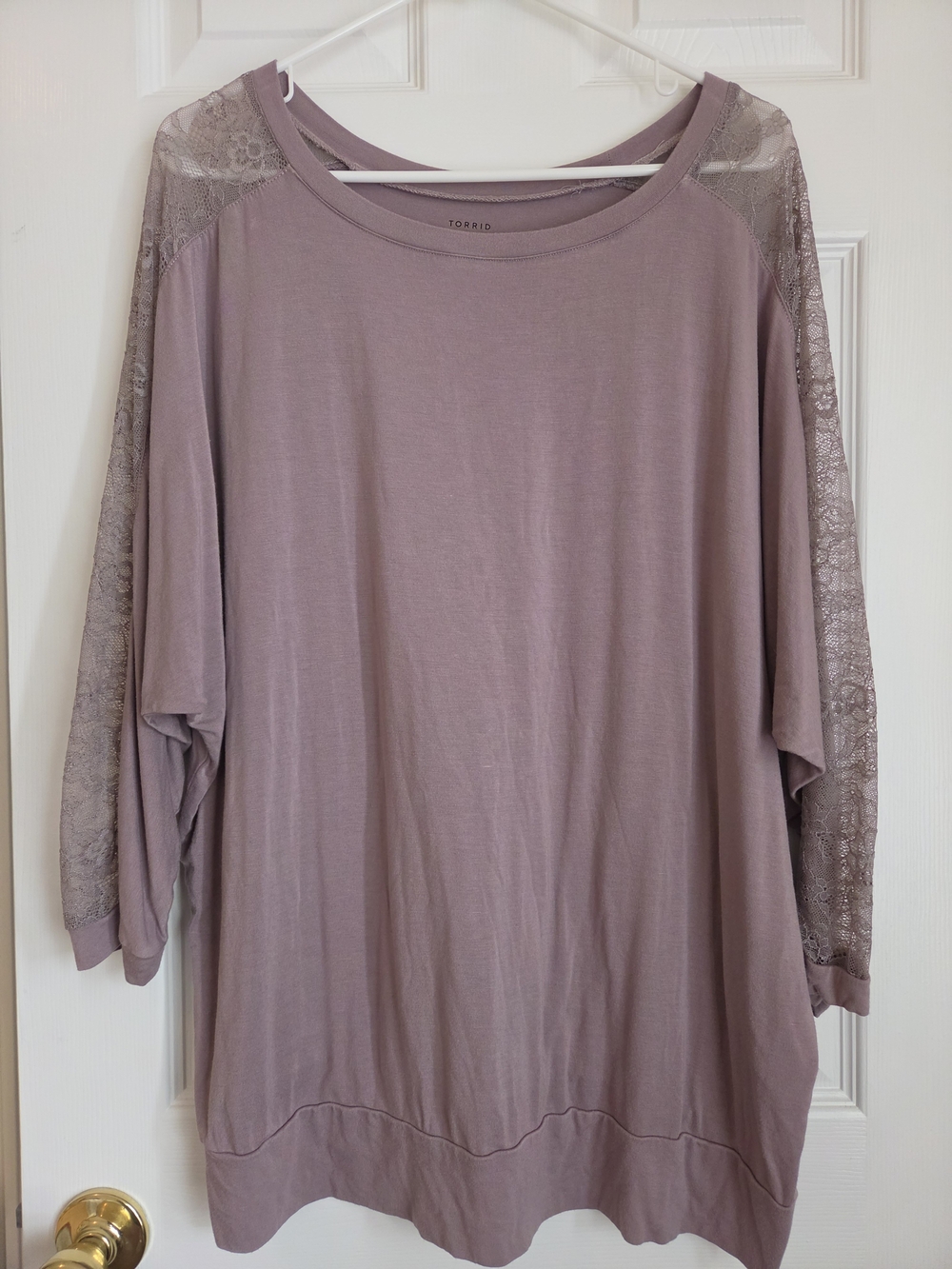 torrid Dusty Mauve Lace-Sleeve Pullover